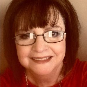 Meet your Posher, Beverly